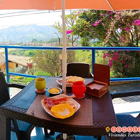 ᒍᑌᕼᗩᒪᑌ Hotell Jericoc  Eksteriør bilde